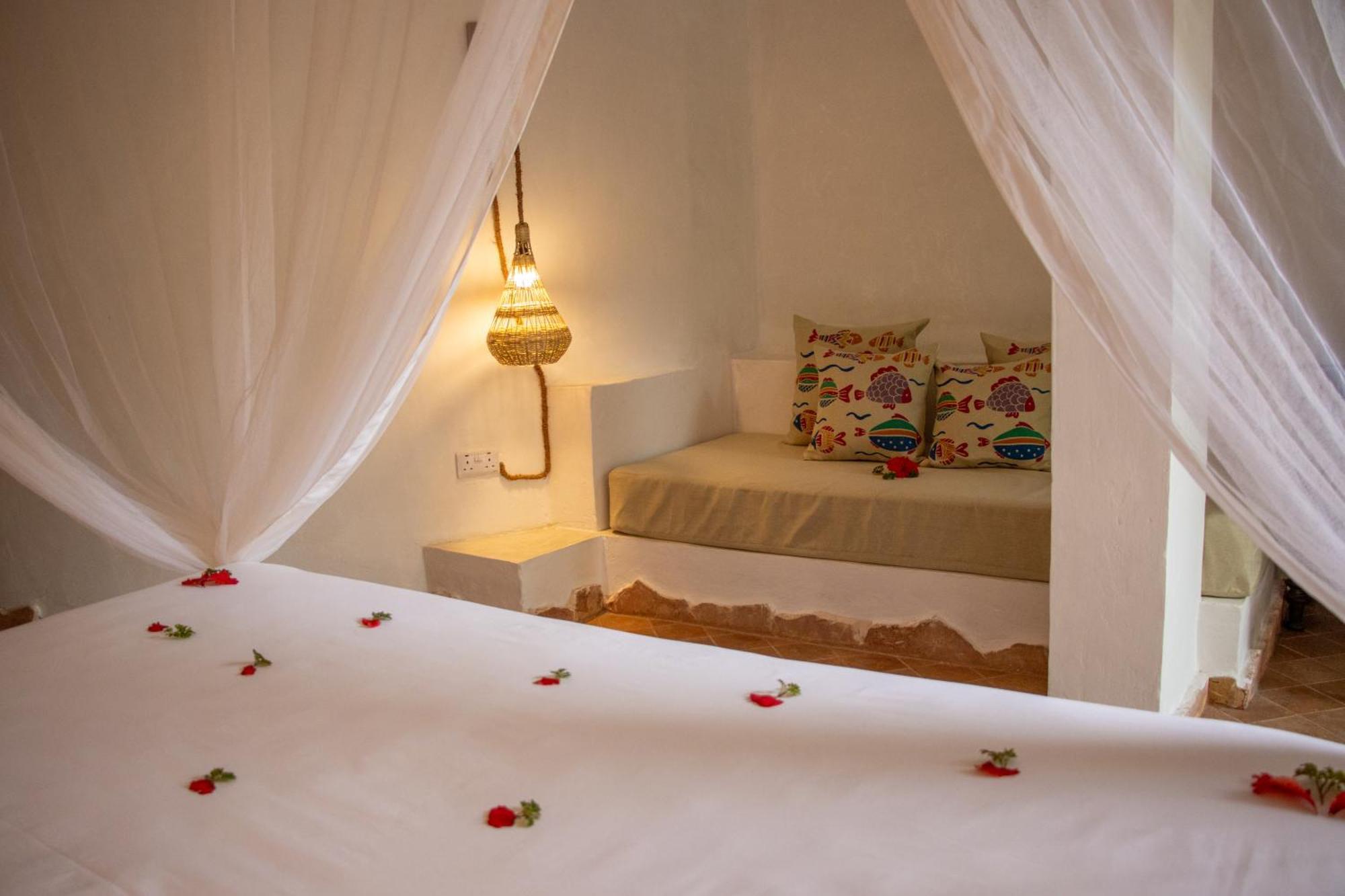 Mvuvi Boutique Resort Kiwengwa  Rom bilde
