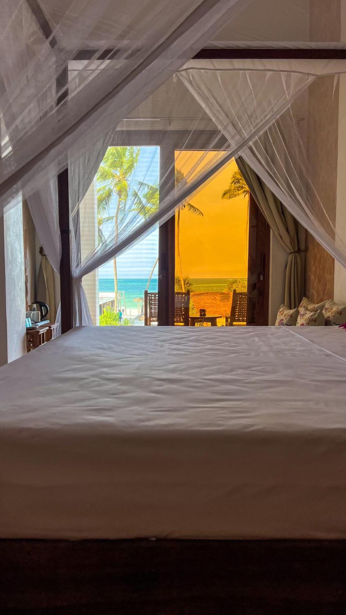 Mvuvi Boutique Resort Kiwengwa  Rom bilde